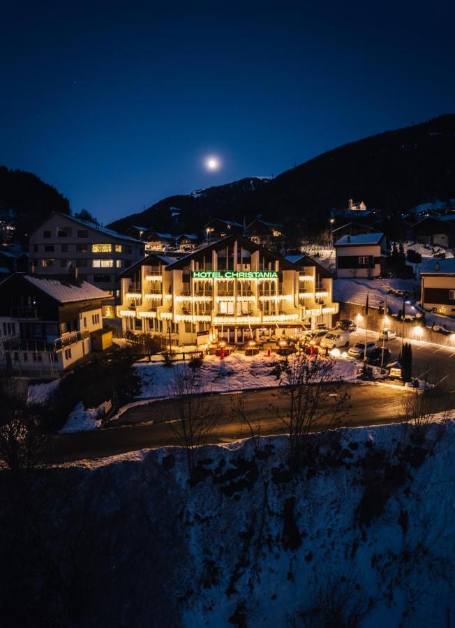 Hotel Christania à Fiesch Extérieur photo